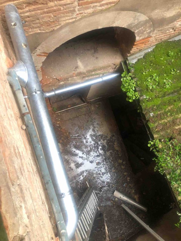 Réseaux en zinc à la place de réseaux en goulottes PVC à Toulouse 31