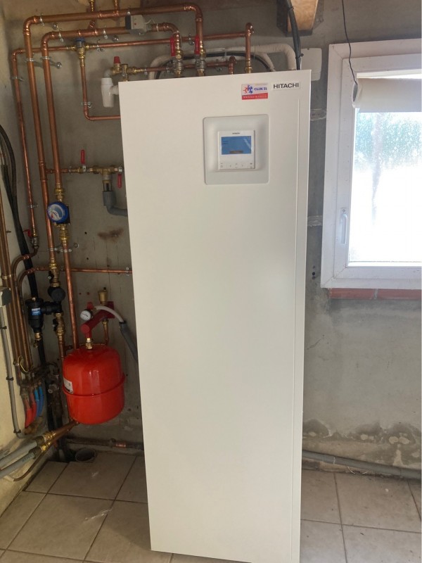 Pompe à chaleur Air/Eau Hitachi basse température  à Toulouse